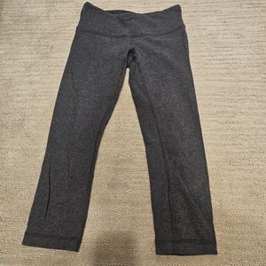 Lululemon Capris size 6